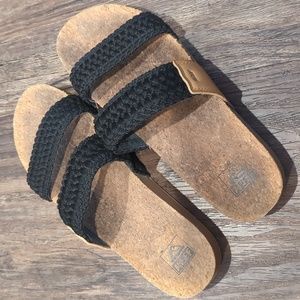 Reef sandals, size9